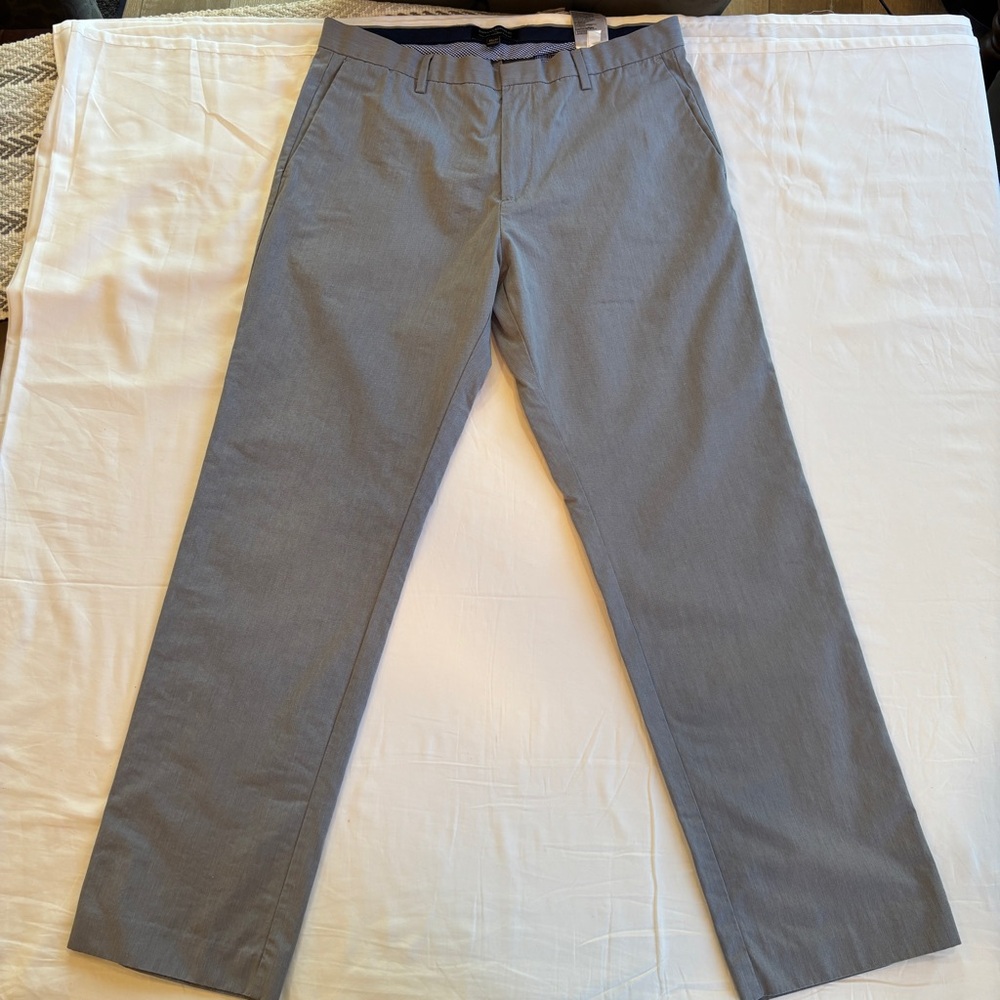 Banana Republic Non-Iron Tailored Slim Fit Dress Pants - 35x32‎